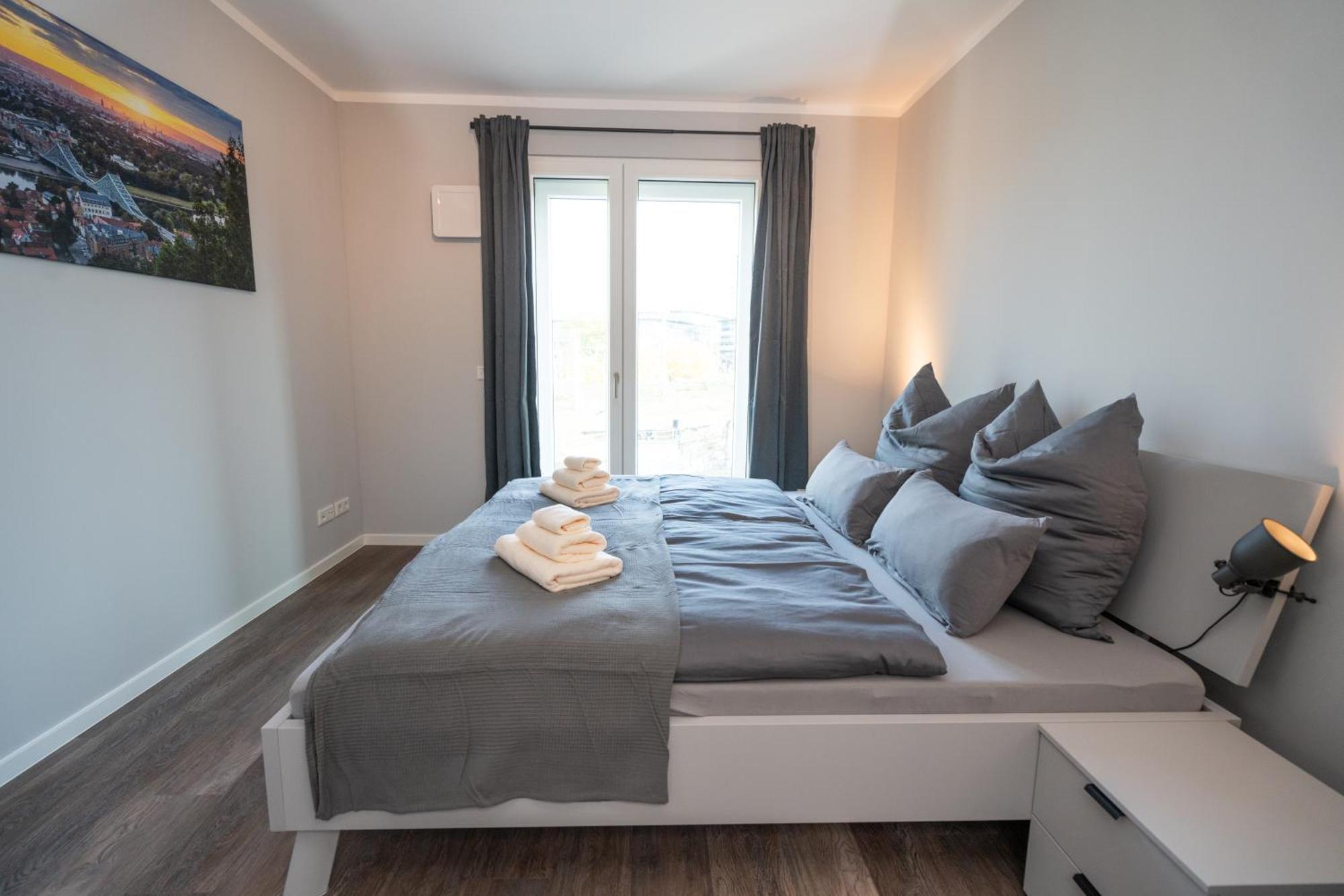 Cozy City Dream Apartment Mit Terrasse Und Parkplatz - 90M² Dresde Extérieur photo